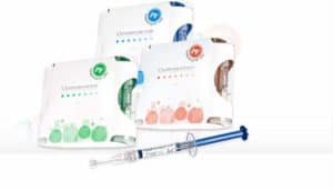 Take-Home Teeth Whitening in Chicago, Evanston, & Skokie