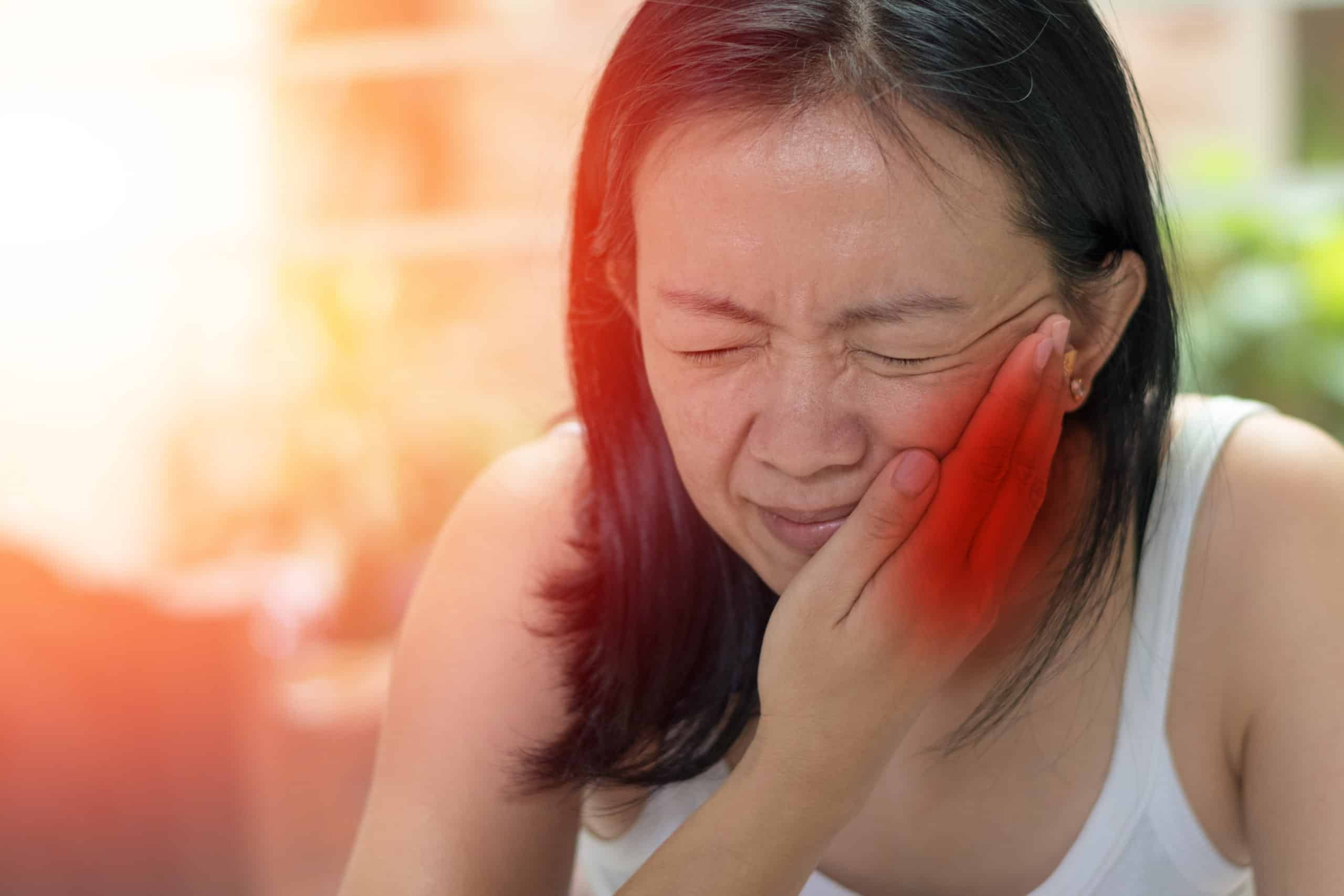 TMJ Disorder Treatment in Chicago, Evanston, & Skokie